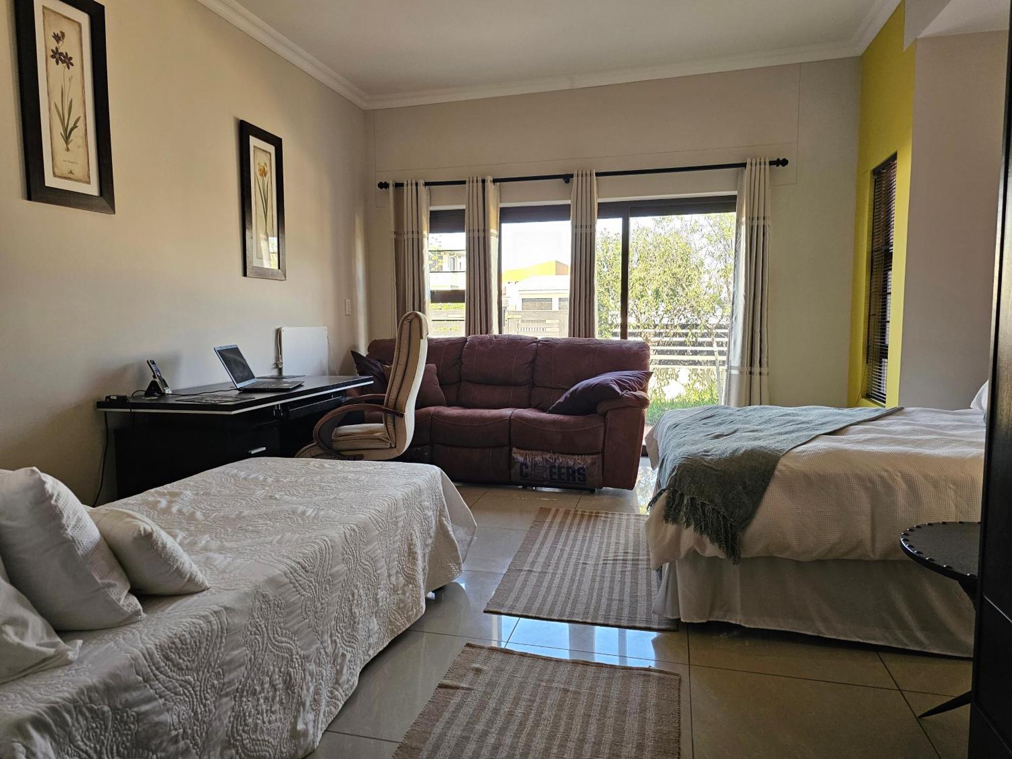 Cora'S Boutique Bed & Breakfast Свакопмунд Экстерьер фото